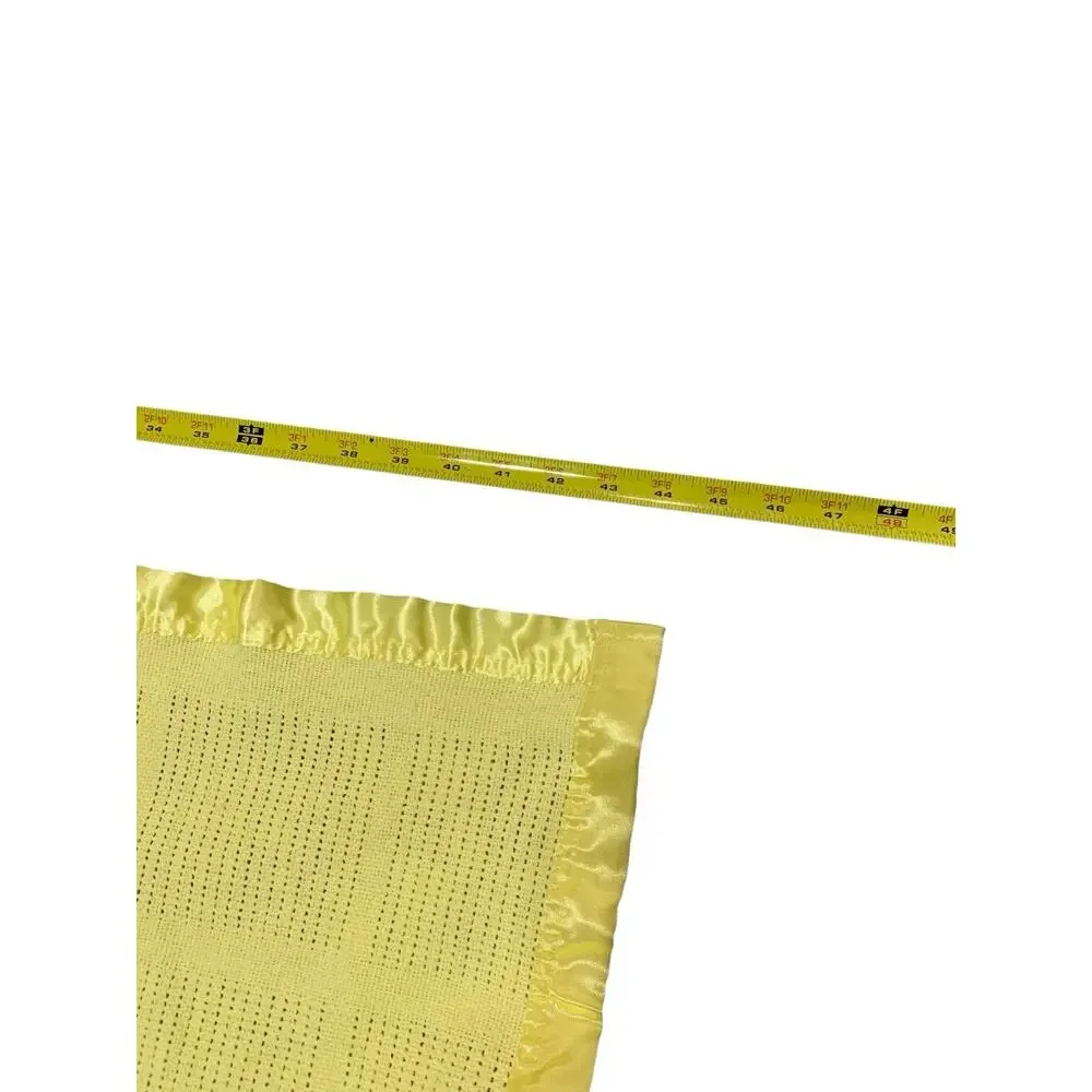 Vintage Yellow Thermal Waffle Weave‎ Satin Nylon Trim Baby Blanket 38x45
